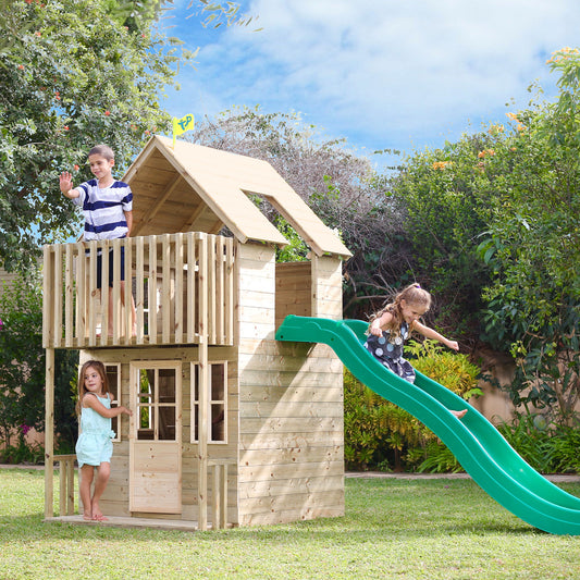 How to Decorate a Cubby House – by a 10 year-old