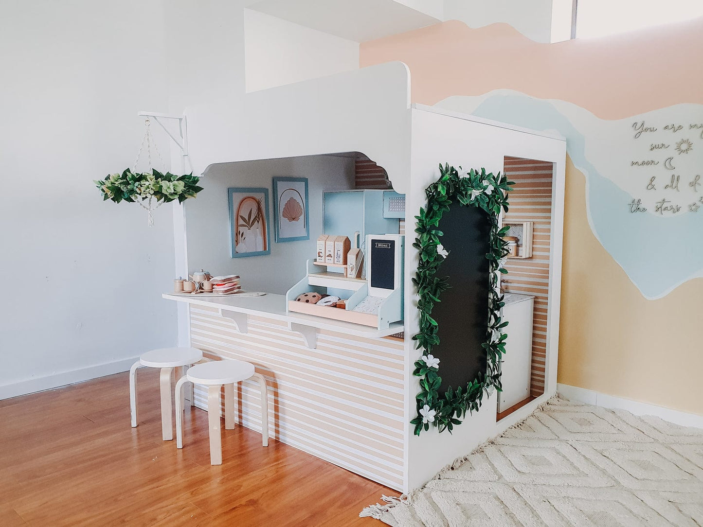 Archie Indoor Cubby House