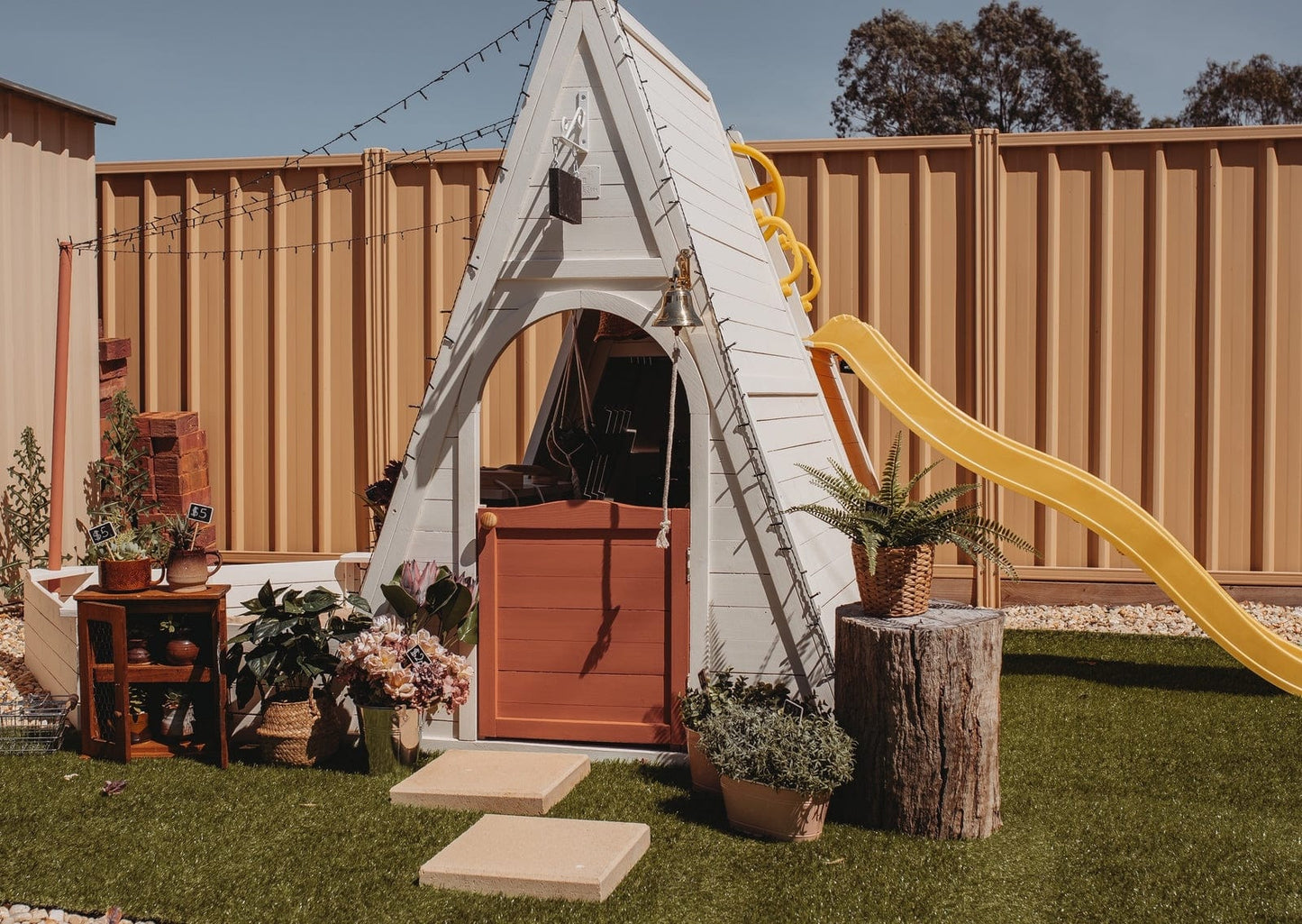 The Dakota Play Set
