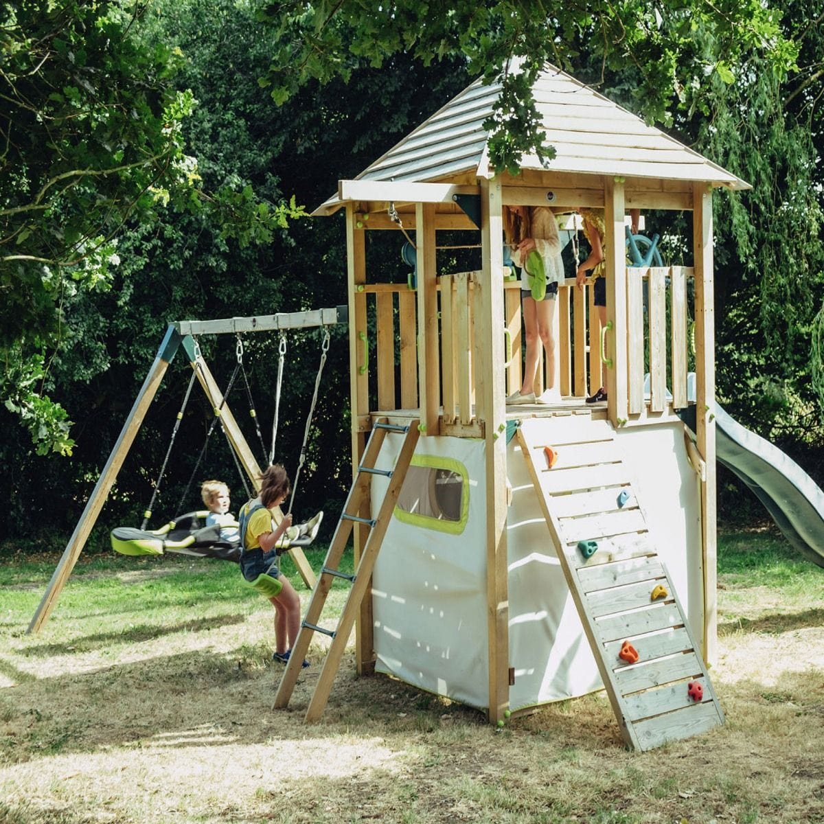 Plum® Wooden Sand & Picnic Table