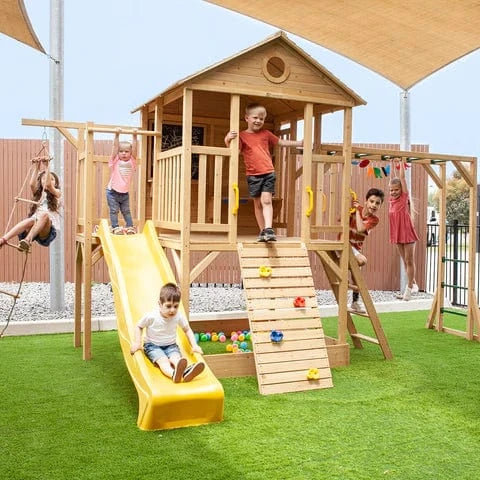 Kingston Cubby House