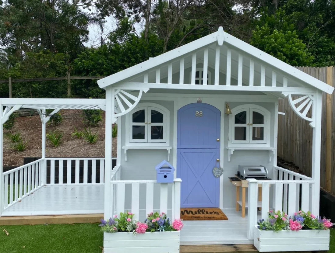 The Advantages of Cubby Houses for the Christmas Festive Season